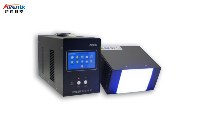 130mm*100mm面光源UVLED光固化機(jī) 130mm*100mm面光源UVLED光固化機(jī)