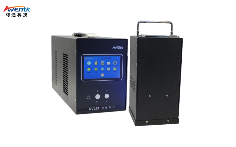 115mm*115mm面光源UVLED光固化機(jī) 115mm*115mm面光源UVLED光固化機(jī)